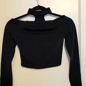 BALERA black long sleeve crop top